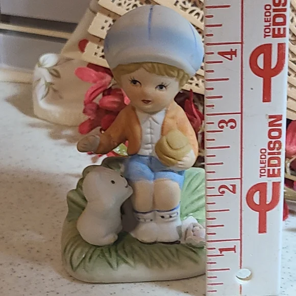 Homco 1430 Charming Figurine with Child and Dog - Picture 2 of 6